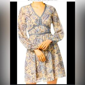 COPY - Taylor Women’s Sz. 2 Paisley v-neck long sleeve Mini Bohemian Dress Empi…